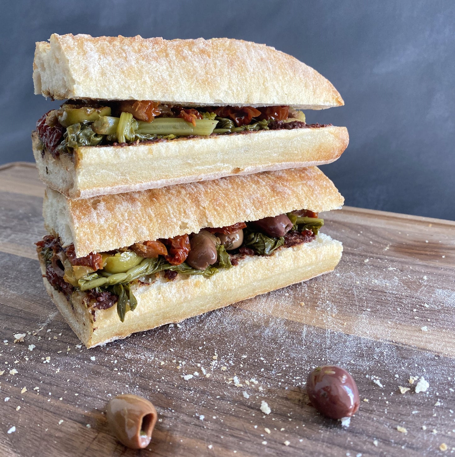 Pitted Italian Olive Medley