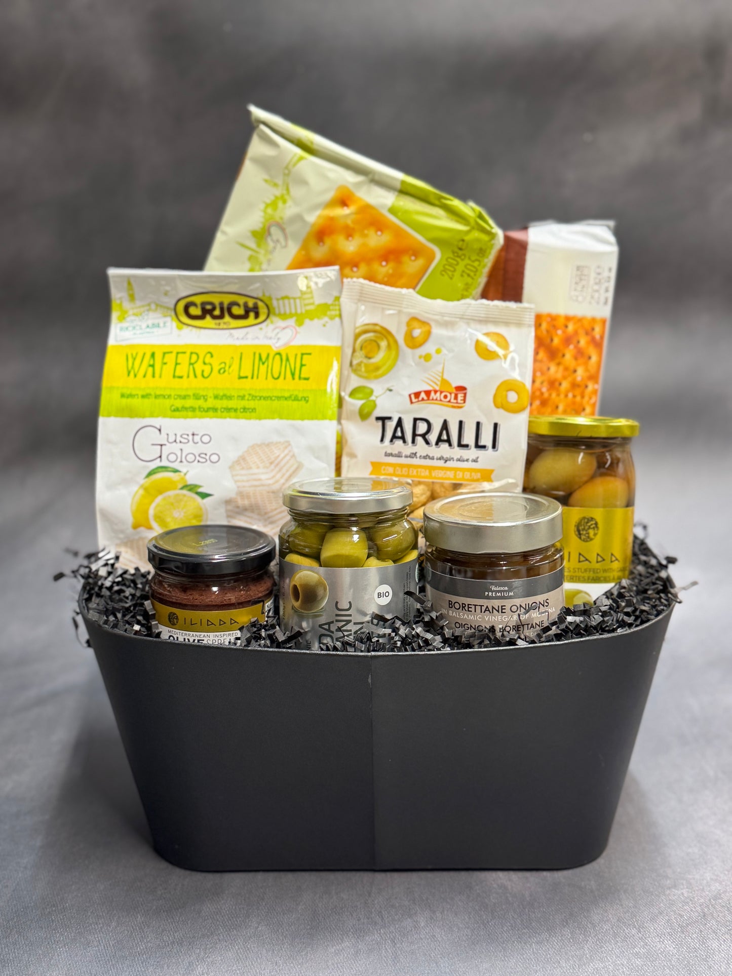 Office Holiday Entertaining Gift Basket Small
