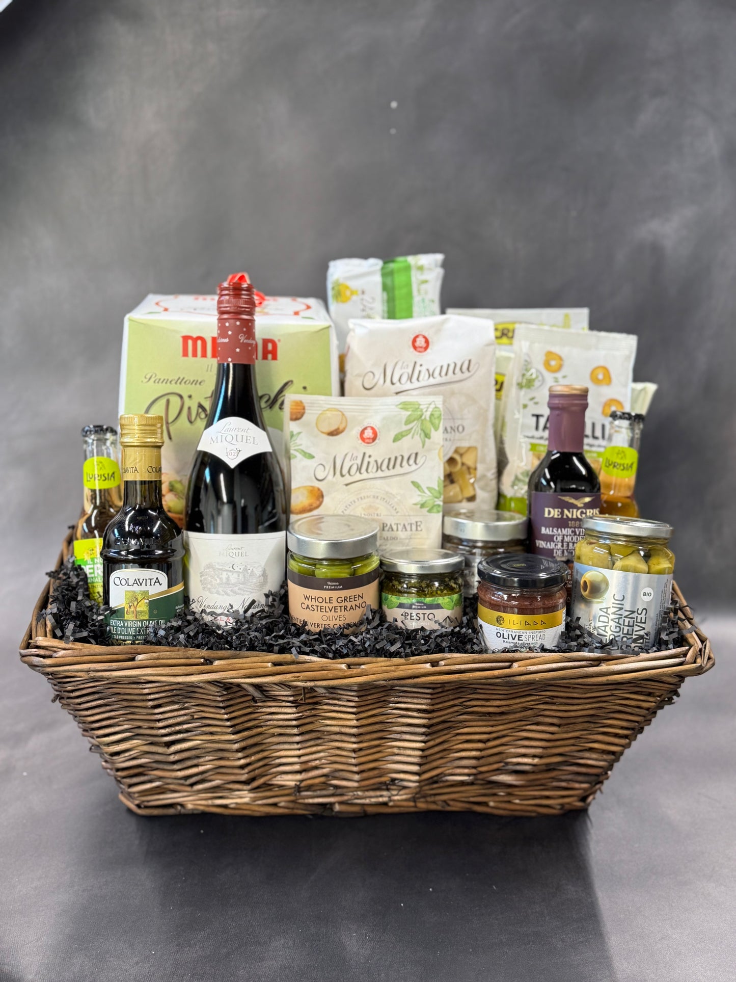 Office Holiday Entertaining Gift Basket XL