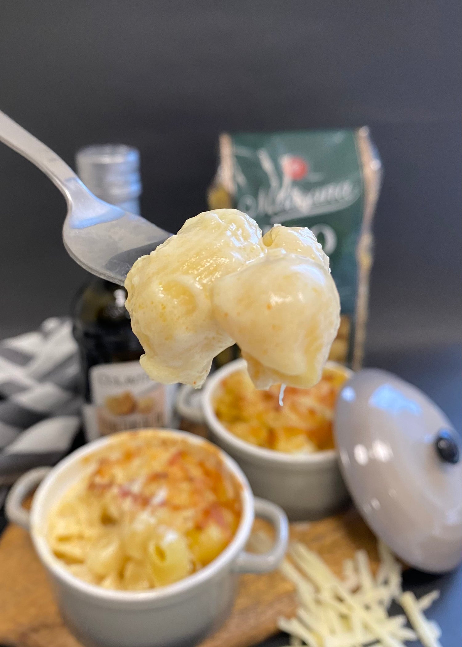 TRUFFLE MAC AND CHEESE