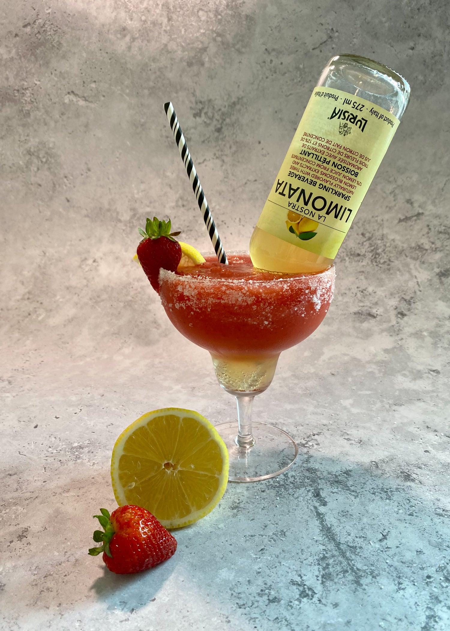 STRAWBERRY LIMONATA DAIQUIRI